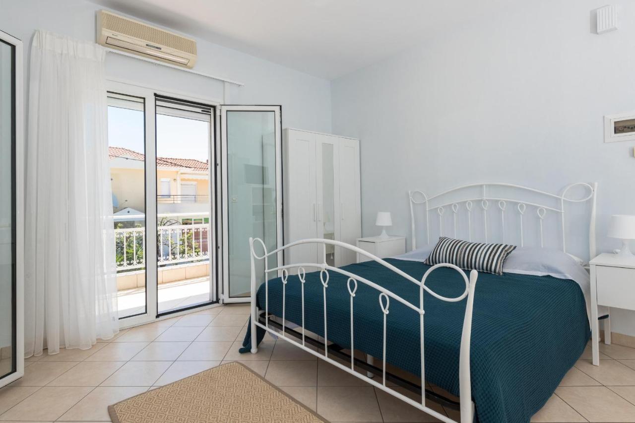 Urban Sea Side Apartments Limenas  Esterno foto